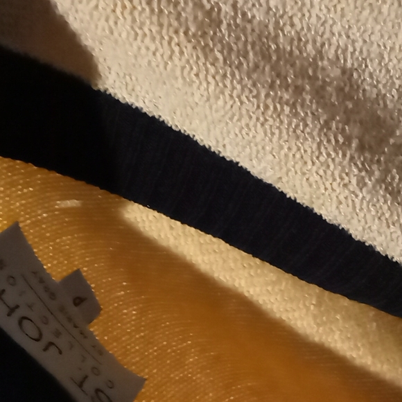 ST. JOHN Collection Vintage Knit button Cardigan Only! - Picture 7 of 15